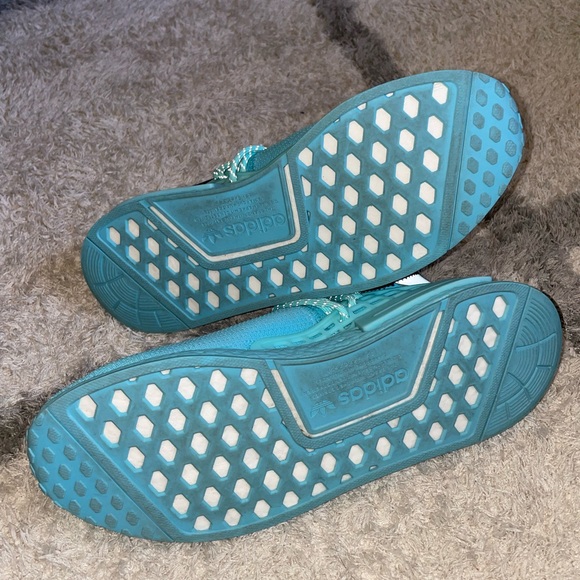 2021 Pharrell x NMD human race aqua - Picture 3 of 4